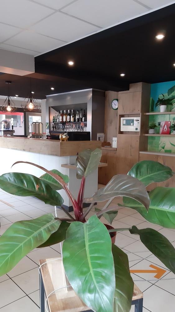 卡尔卡松城市中心宜必思酒店 外观 照片