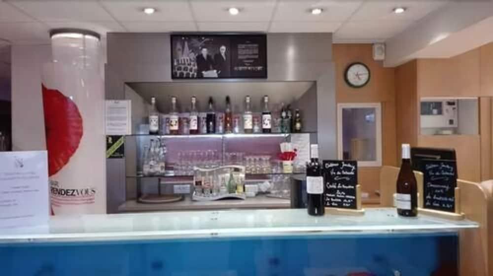 卡尔卡松城市中心宜必思酒店 外观 照片